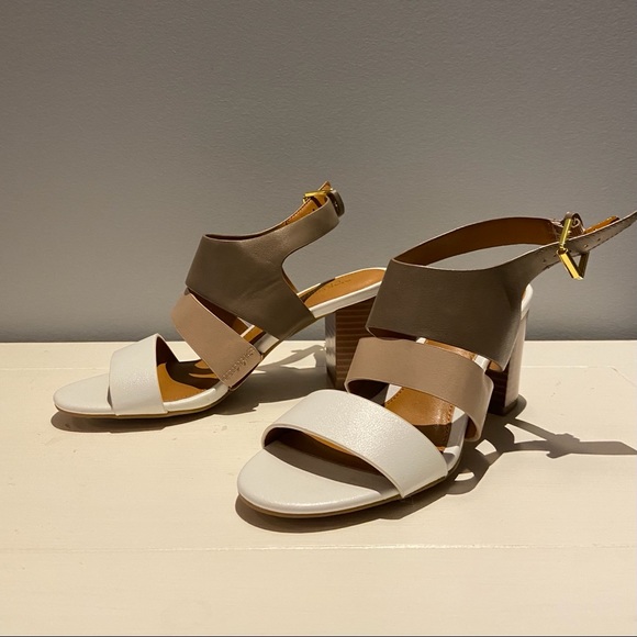 NEW 🪐 Tri-Color White, Beige, Gray Heels - Picture 2 of 4